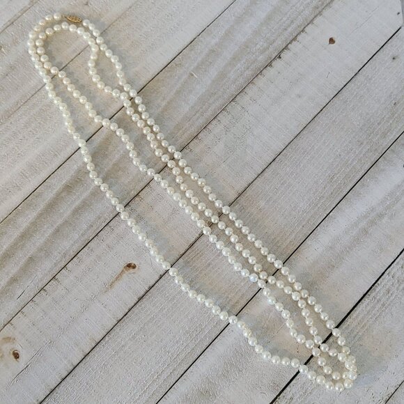 Vintage 14k JCM Pearl Necklace Knotted 26 in 5.5 mm Estate - Picture 5 of 11